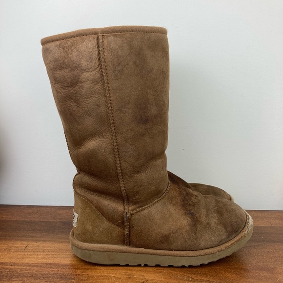 UGG Australia Classic Tall Chestnut Shearling Suede Boots 5229Y Girls Size 5. - Picture 5 of 12